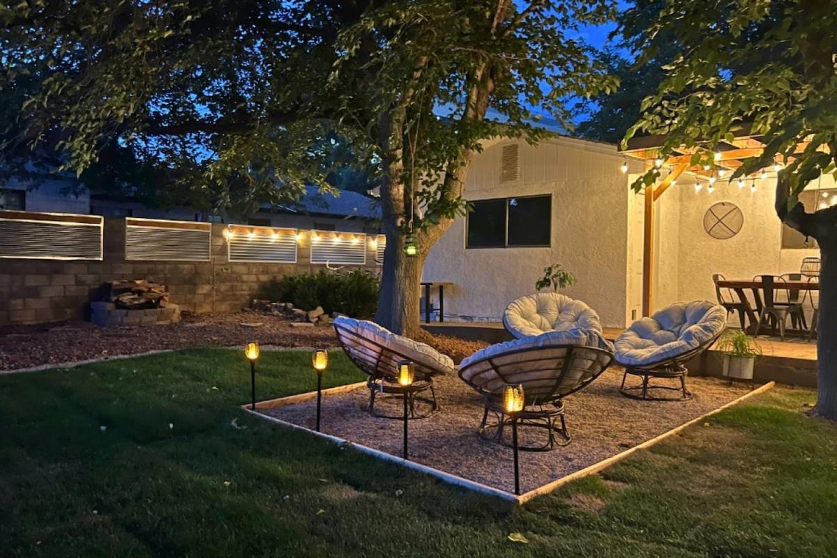 St George Family Getaway With Fire Pit, Ping Pong And Pet-Friendly Amenities St. George Luaran gambar