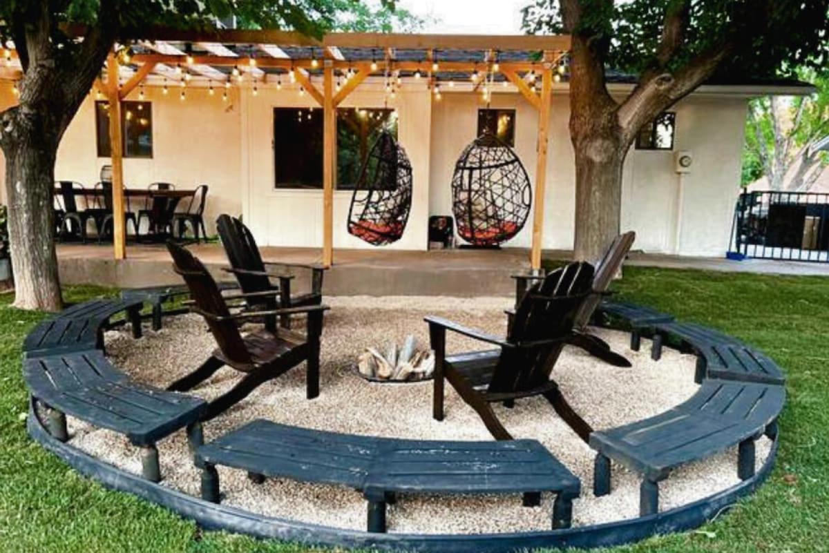 St George Family Getaway With Fire Pit, Ping Pong And Pet-Friendly Amenities St. George Luaran gambar